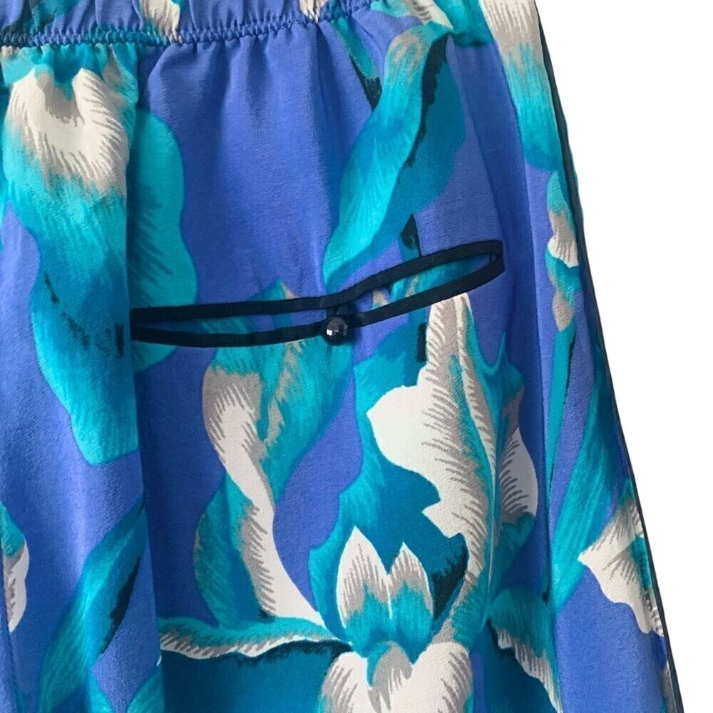 Marc Jacobs Silk Shorts Women's 6 Floral Blue Teal Gray Resort Vacation Flowy - Picture 3 of 7